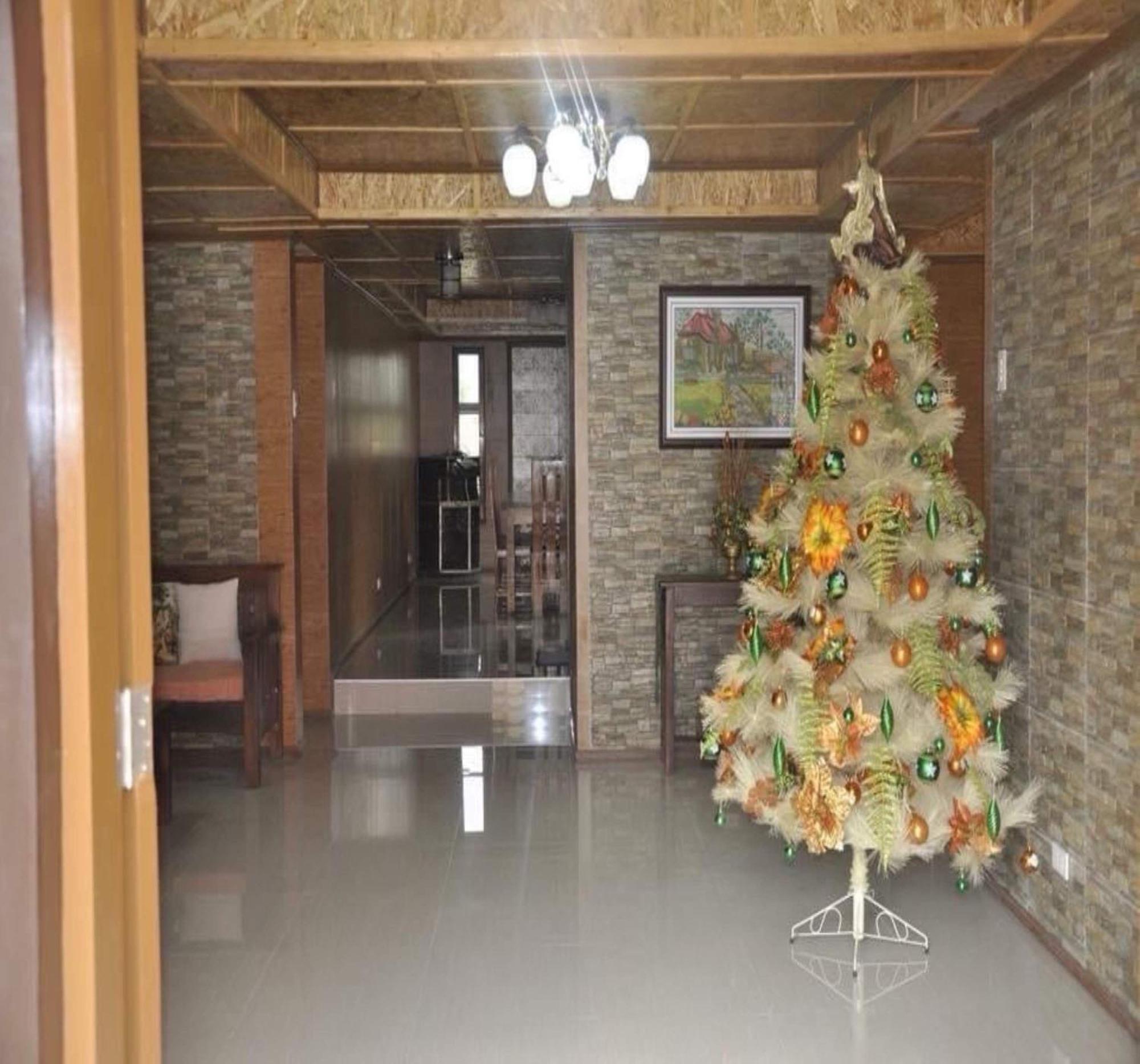 טגאיטאי Oyo 1067 Villa Sofia At Silang מראה חיצוני תמונה