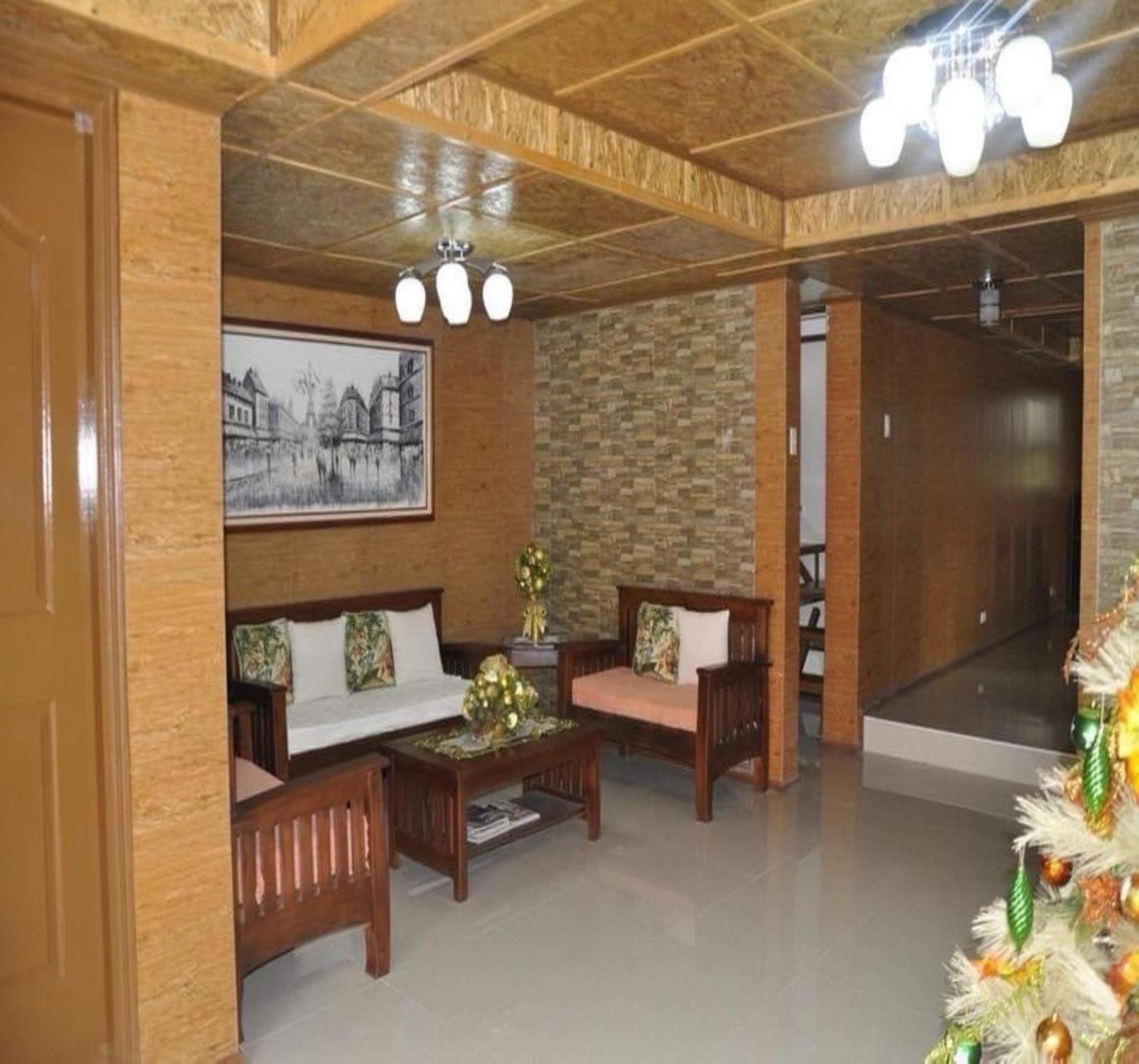 טגאיטאי Oyo 1067 Villa Sofia At Silang מראה חיצוני תמונה