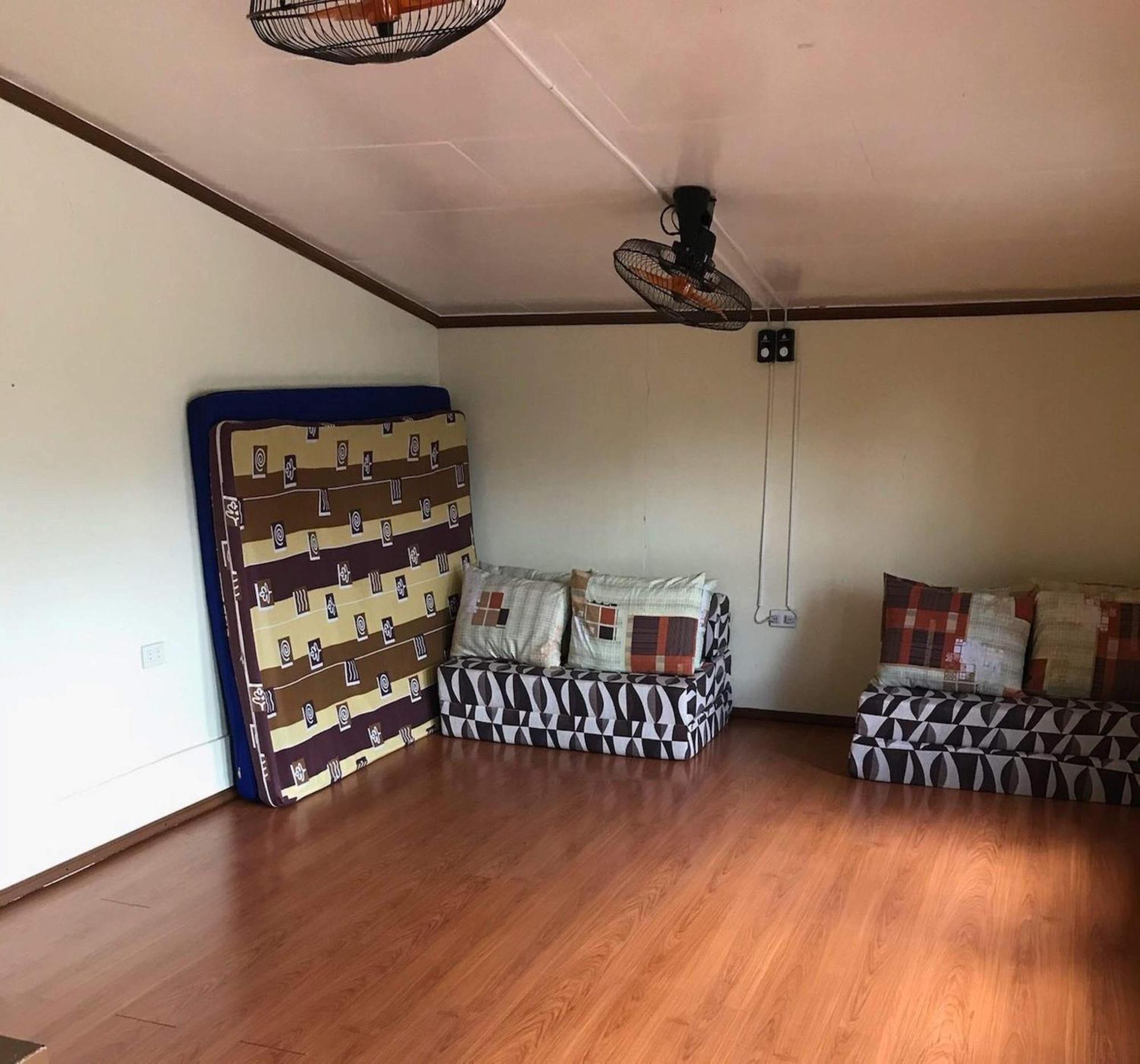 טגאיטאי Oyo 1067 Villa Sofia At Silang מראה חיצוני תמונה