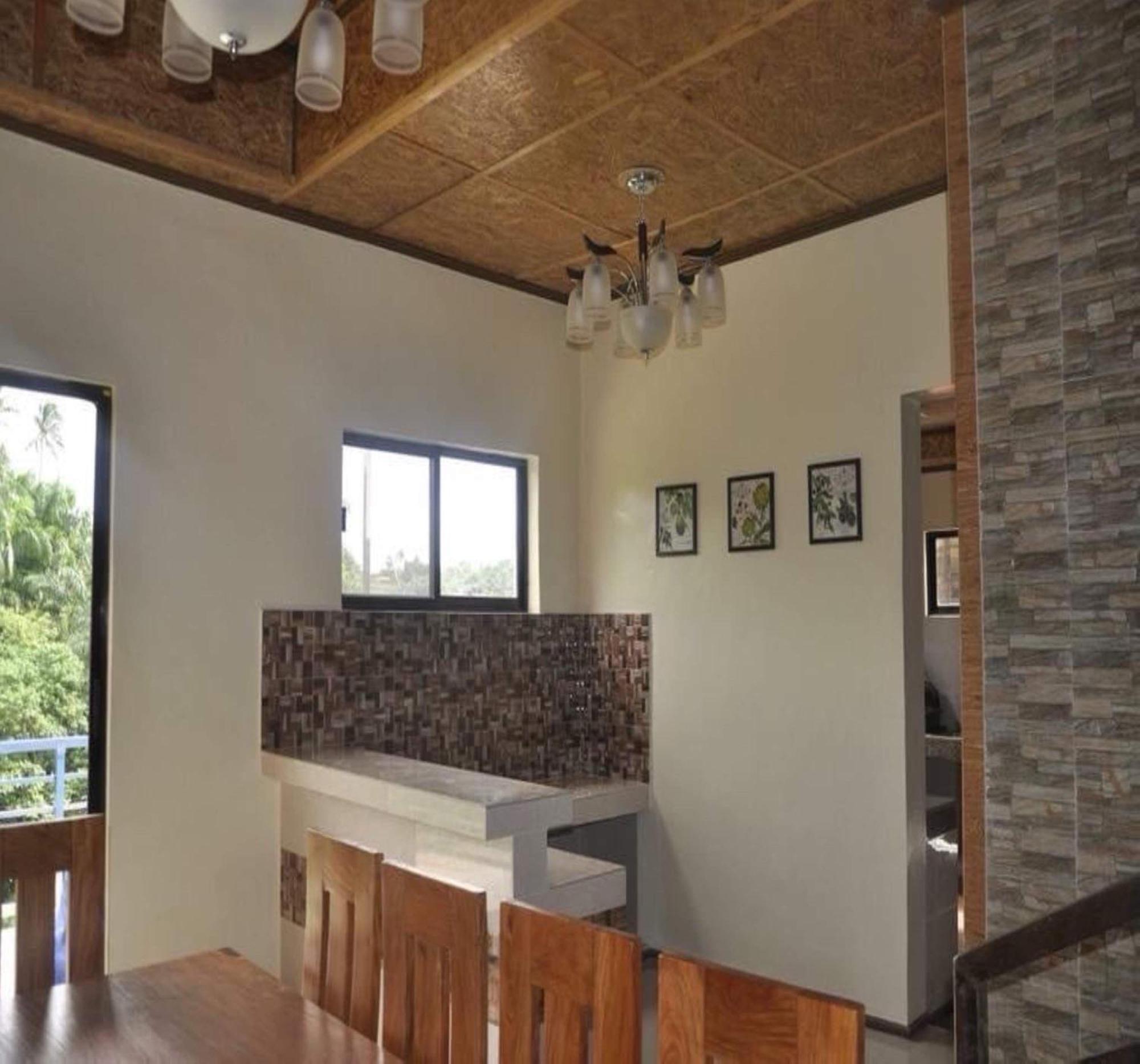 טגאיטאי Oyo 1067 Villa Sofia At Silang מראה חיצוני תמונה